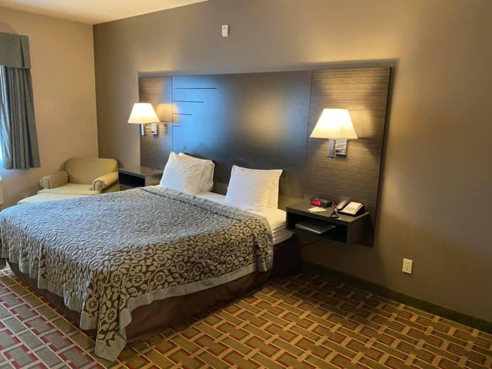 Days Inn By Wyndham Pentwater Dış mekan fotoğraf