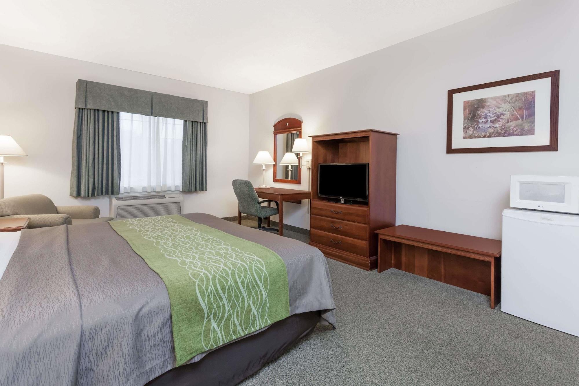 Days Inn By Wyndham Pentwater Dış mekan fotoğraf