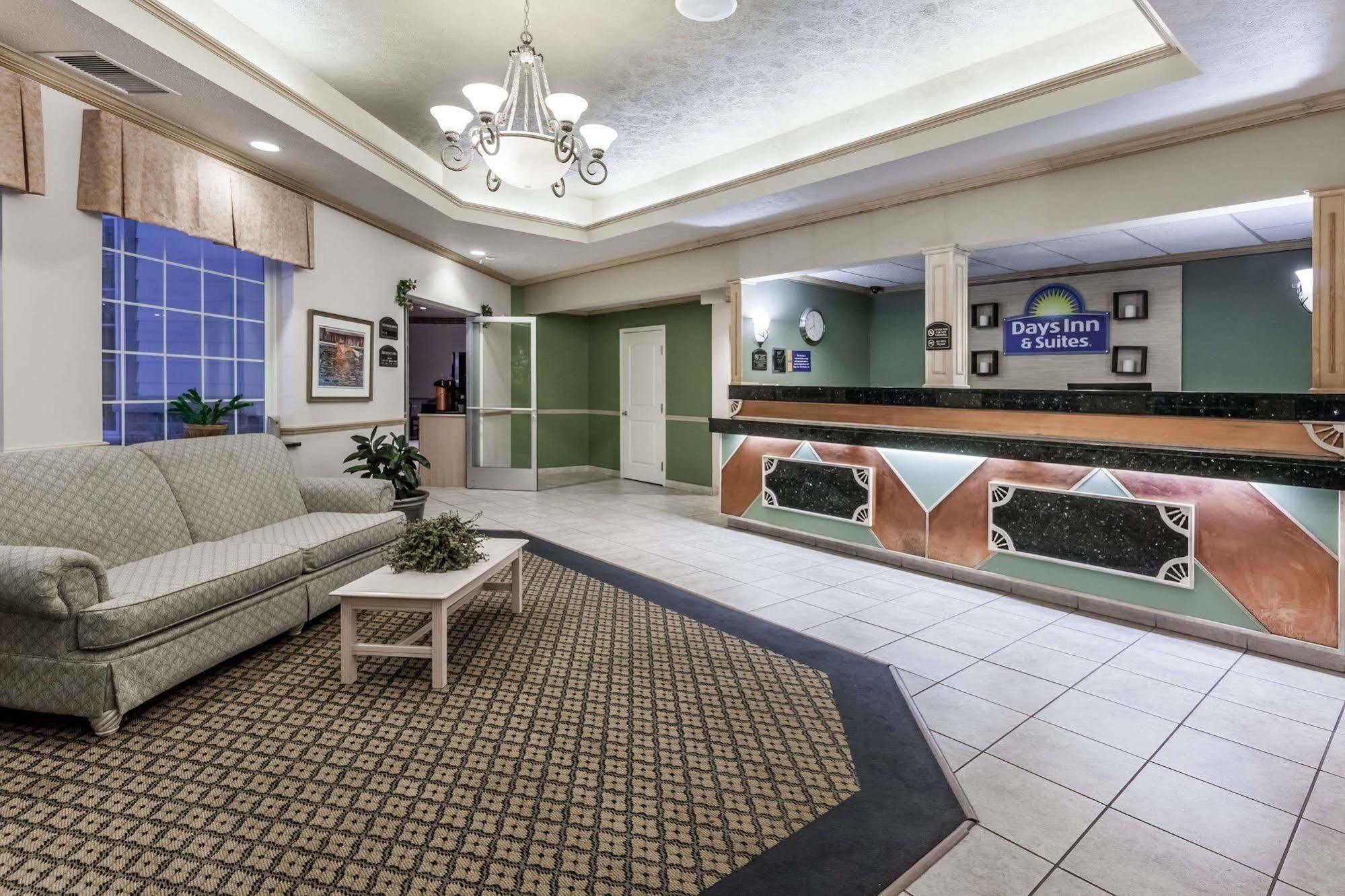 Days Inn By Wyndham Pentwater Dış mekan fotoğraf